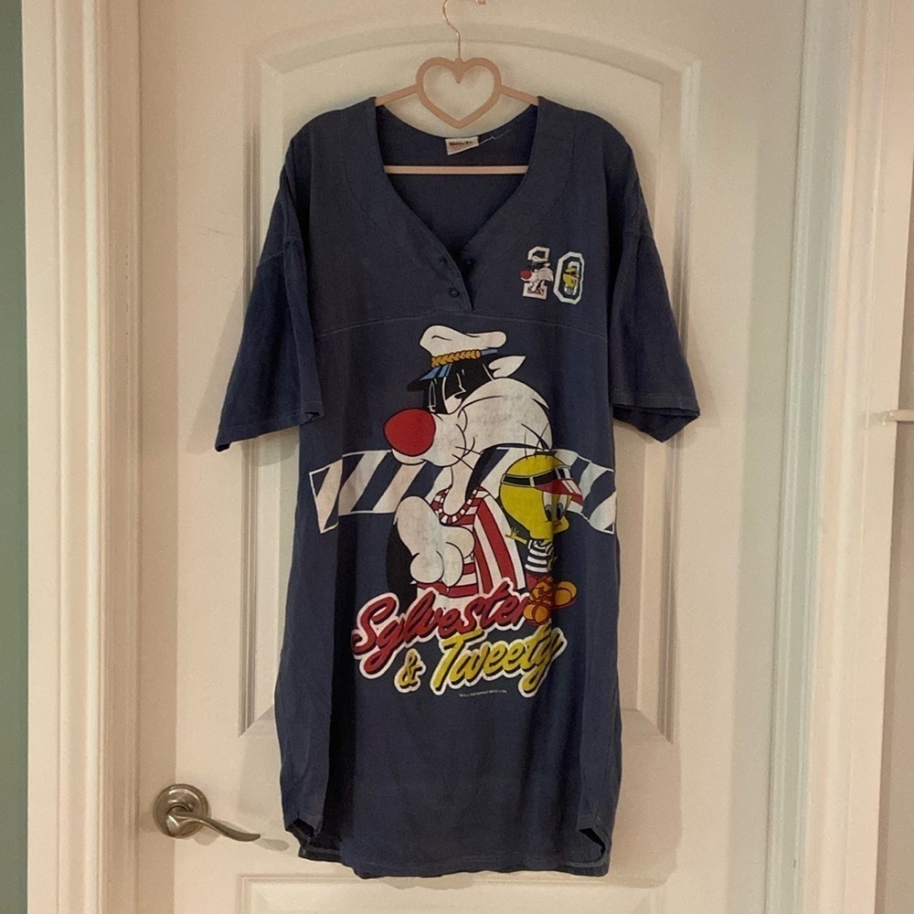 VINTAGE Sylvester and Tweety dress/nightshirt​​​​​​​​​